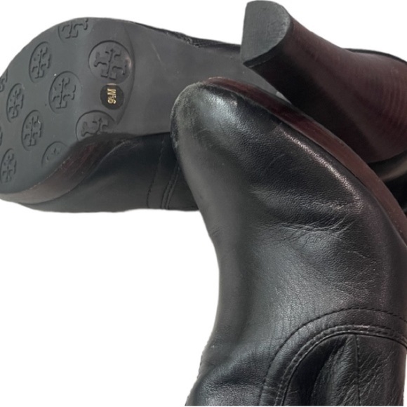 Tory Burch Melrose Ankle Boots. Size 9.5. Black with Gold hardware - Picture 8 of 8